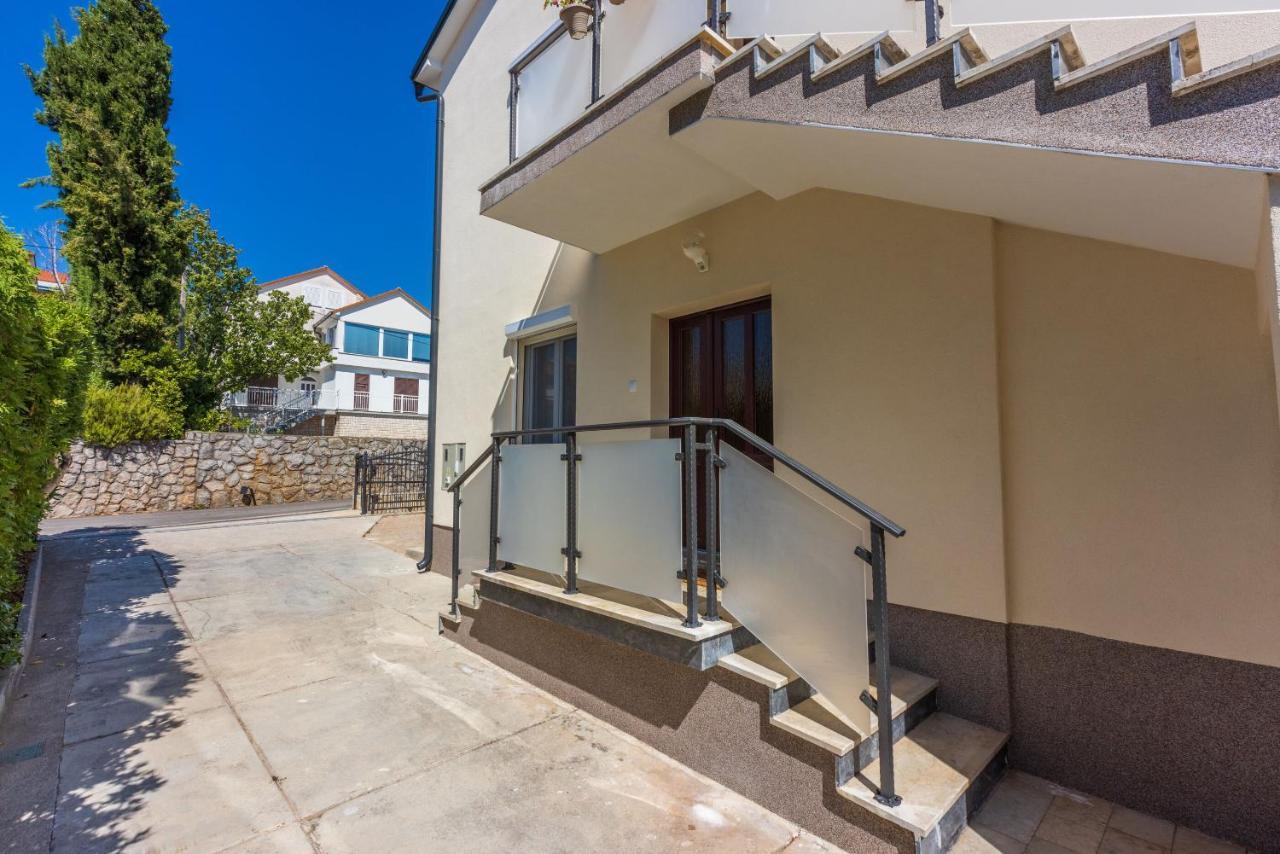 Apartments Star By The Sea Čižići Exterior foto