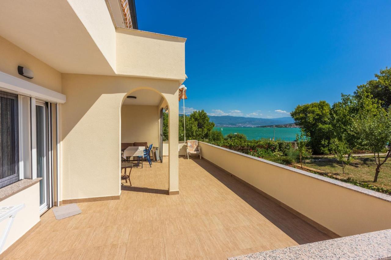 Apartments Star By The Sea Čižići Exterior foto
